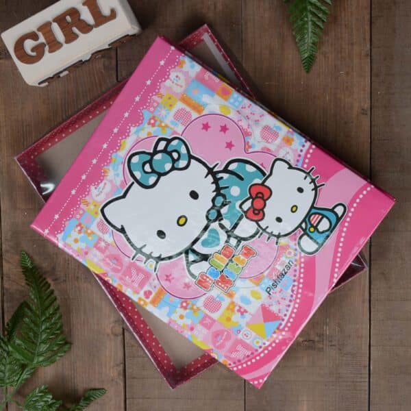 آلبوم عکس نوزادی دخترانه با طرح جلد Hello Kitty