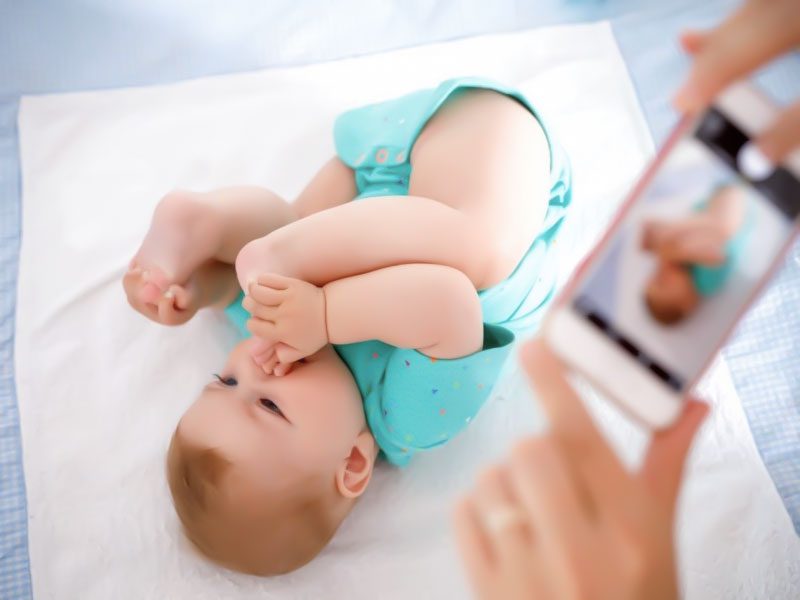 عکاسی از نوزاد با موبایل