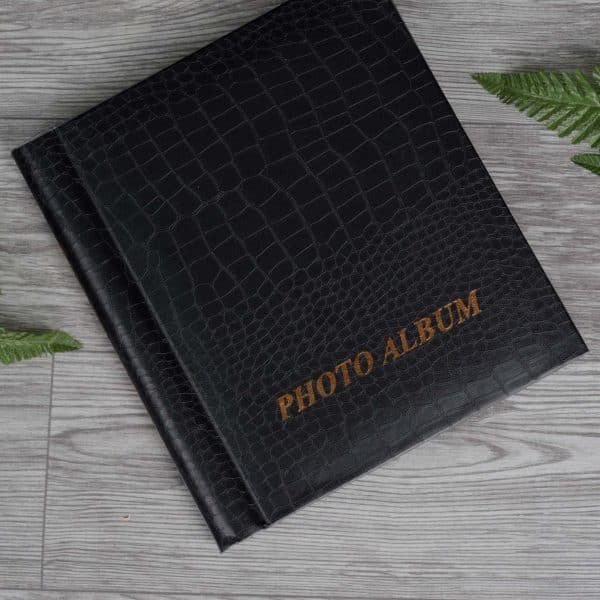 آلوم چسبی خانوادگی